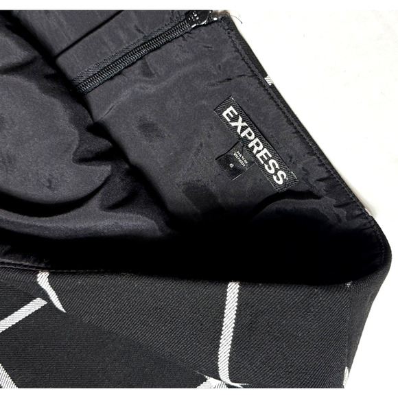 Express Career Grid Print Pencil Skirt 6 Black White Check Business Work Short - Picture 2 of 5